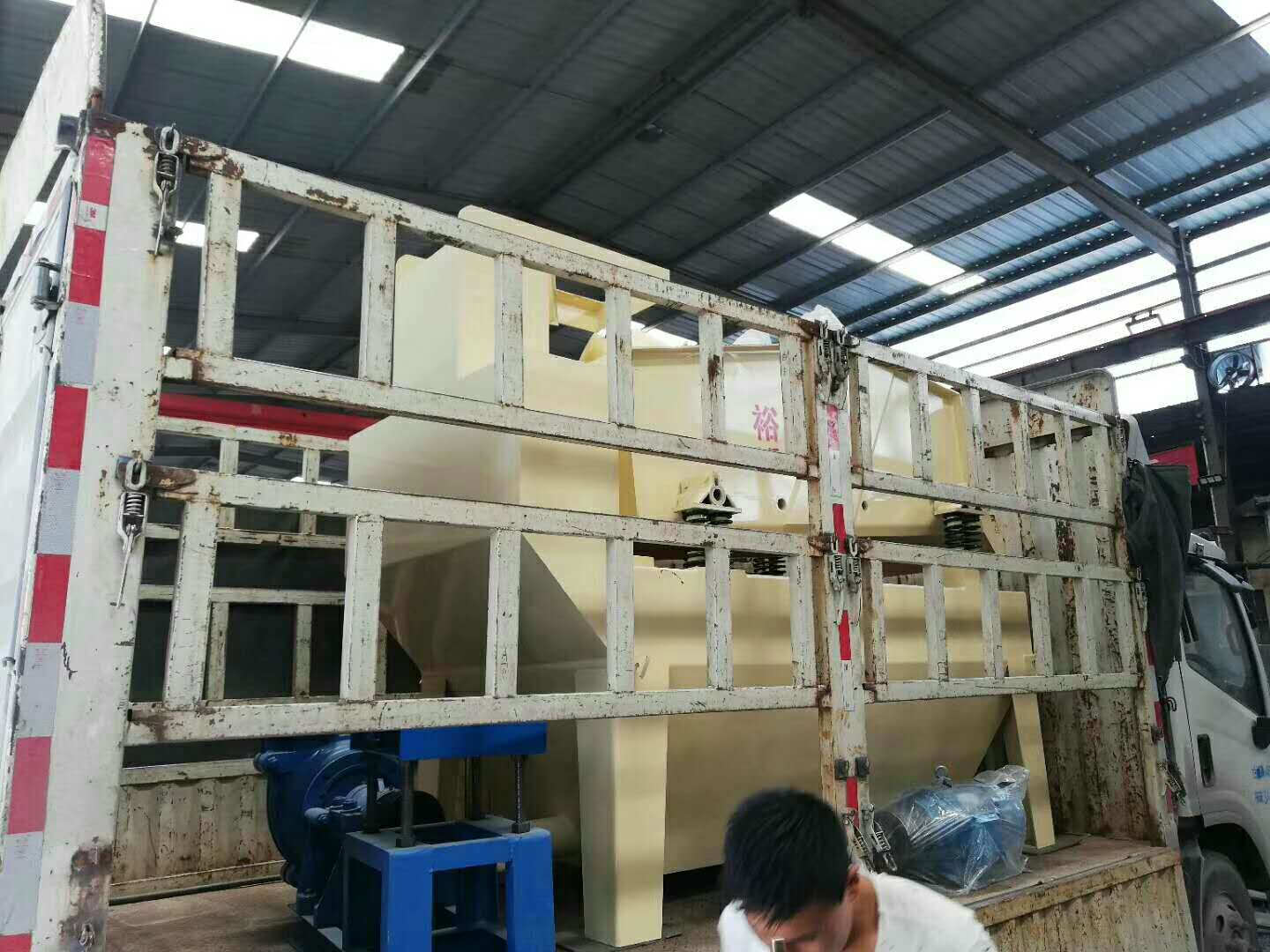 2018��5��12�հl(f��)���ܿ�¹�ص�350��(x��)ɰ���ՙC(j��)